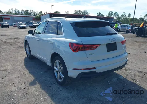 2024 Audi Q3 Premium 45 Tfsi S Line Quattro Tiptronic z USA, uszkodzony, nr VIN WA1DECF32R1109650